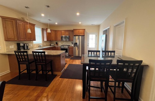 Wildwood Crest House | SPACIOUS HOUSE WITH PRIVATE POOL OCEAN VIEW 2 DECKS 4 KING BED CLOSE TO OCEAN