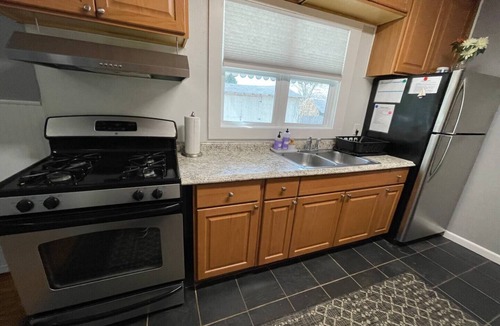 Millstone Township House | Spacious Jersey Shore Home Beaches, Six Flags & Fort Dix Nearby