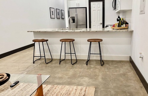 Downtown Tulsa Apartment | Spacious Loft Apartment w/Gym Access