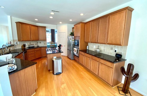 Bayside House | Spacious Luxury Home in Waterfront Resort w/Pools