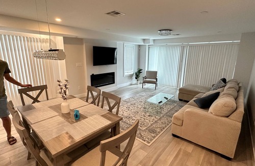 Margate City House | Spacious, newly built 3 fl townhouse, 5 bed/5bath by the beach/bay.