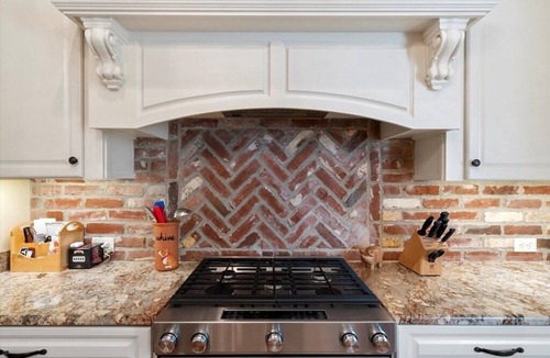 Country Club House | Spacious Oxford 6BR - Sleeps 11 + Crib - Sauna, Pizza Oven, 5 Min Campus