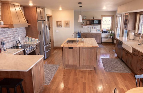 Mountain Home House | Spacious Retreat w/Stunning Norfork Lake Views!