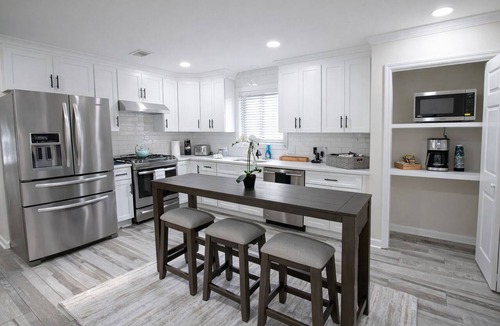 Sandy Springs House | Spacious Sandy Springs Home | 3BDR Near Roswell