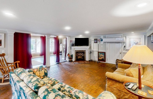 Hartsville House | Spacious & sunlit lakefront home with generous deck, fire pit, & views - dogs ok