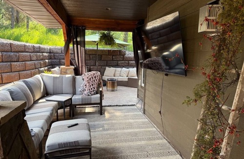Rapid City House | Special: Riva Ridge Retreat w/Hot Tub