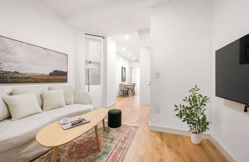 Kips Bay Apartment | Specious/with 2 full baths, walk anywhere