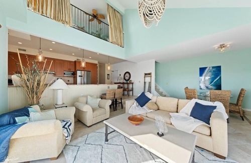 Townsend's Inlet Condo | Spectacular Beachfront Condo "Townhome"