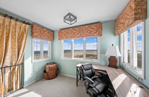 Townsend's Inlet Condo | Spectacular Beachfront Condo "Townhome"