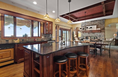 Beech Mountain House | Spectacular Spacious Home atop Beech Mountain