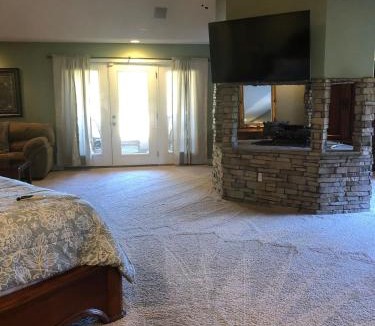 Sevierville Villa | Splash in the Smokys !