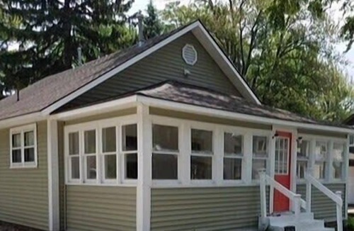 Spring Lake House | Spring into spring and create family memories!