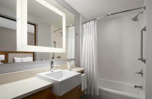 Voorhees Hotel | SpringHill Suites by Marriott Voorhees Mt. Laurel/Cherry Hill