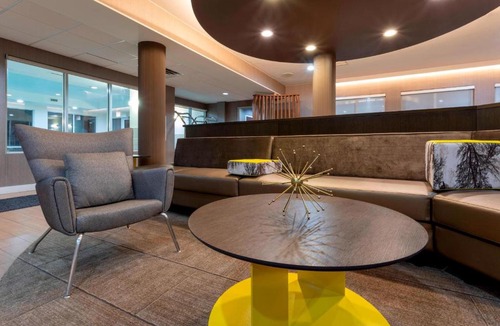 Kutzky Park Hotel | SpringHill Suites Rochester Mayo Clinic Area/Saint Marys