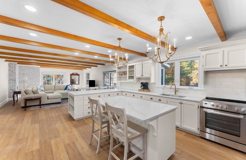 Madison House | Starwood Manor ★ Panoramic Mountain View Estate on 36 Acres