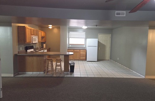 Fort Dodge Apartment | State Softball Tournament Special. Perfect 4-bedroom apartment in Fort Dodge!