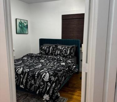 Mariners Harbor House | Staten Luxe, Modern Stay Close to NJ, NYC and Brooklyn!