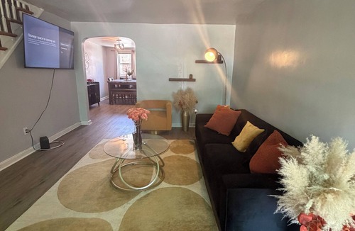 Darby House | Stay here for the Fifa World Cup 20 mins from Stadiums in charming Darby