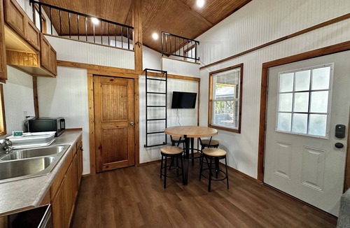 Lake Waccamaw House | Stay Small at Lake Waccamaw 2