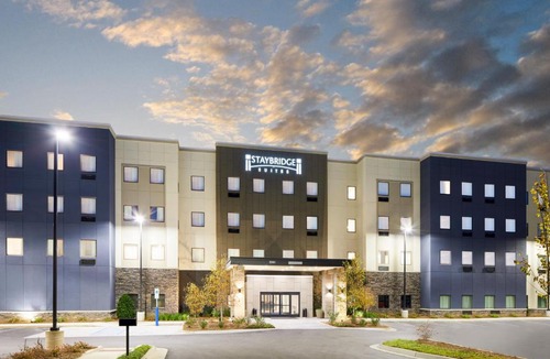 Auburn Hotel | Staybridge Suites - Auburn - University Area by IHG