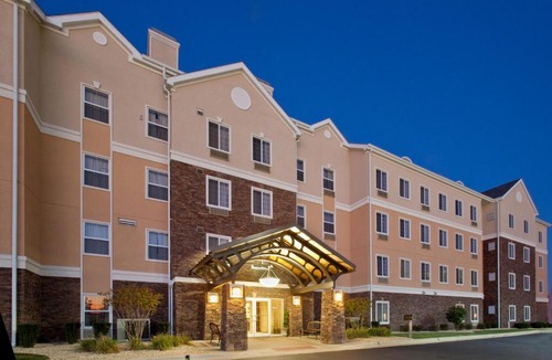 Rockford Hotel | Staybridge Suites Rockford by IHG