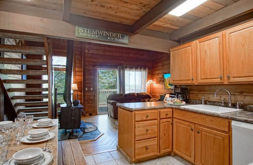 Edray Condo | Stemwinder #3: 3 Bedrooms Plus Bonus Sleeping Loft. 2 Full Baths
