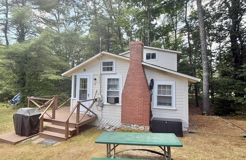 South Casco Cabin | Steps away from a shared sandy beach! Boat slip on Thomas Pond