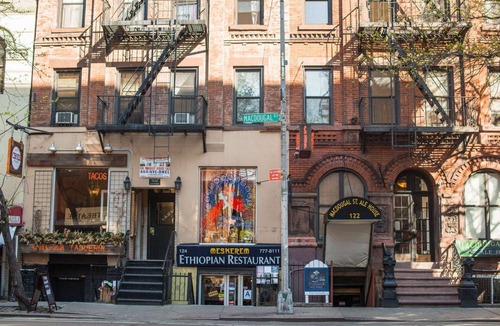 Chinatown Hotel | Steps From NY’s historic Chinatown Neighborhood