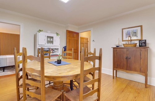 Edenton Cottage | Steps to Downtown! Family Home in Historic Edenton