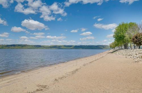 Lake City House | Steps to Lake Pepin, Beach! Charming Home w/Patio