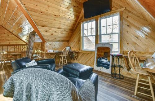 Morganton House | Steps to Private Beach! Family Home on Lake James