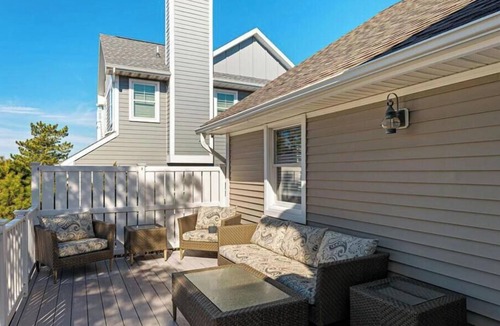 South Bethany House | Steps to the beach! 6-bed/5 bath newly renovated house in S Bethany Beach!