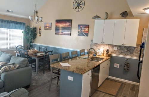 North Wildwood Condo | Steps to the Beach! - Only one week left in August 15-22, hurry won't last!