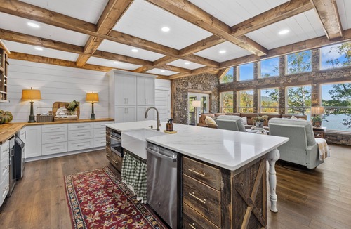 Leesburg House | Stillwater Cove, a relaxing lake house on Weiss Lake.