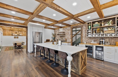 Leesburg House | Stillwater Cove, a relaxing lake house on Weiss Lake.