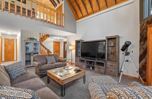Hill City House | Stones Throw