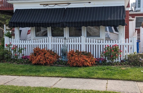 Strathmere House | Strathmere Beach Block Rental.Pet Friendly! Contact owner for details on pets.