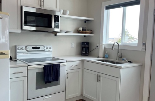 Delavan Lake Apartment | Studio 1608 - Spacious Lakeside studio on Delavan Lake Beautiful Views