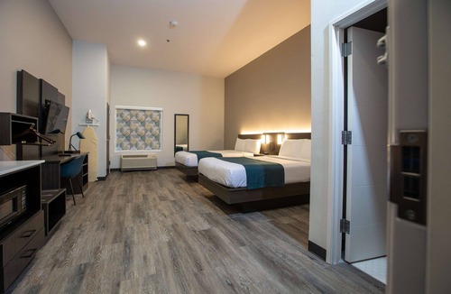 North Platte Hotel | Studio 6 North Platte, NE - East