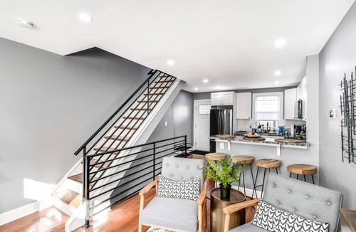 South Philadelphia House | ★ Stunning 3BR Modern Charm in South Philly ★