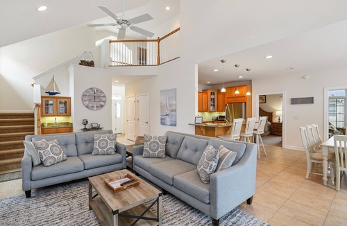 Caine Woods House | Stunning 5 bedroom home by Seaside Vacations & Sales