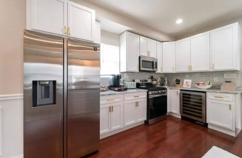 West Arlington House | ✨ Stunning ✨ 7BR Lux House in Baltimore