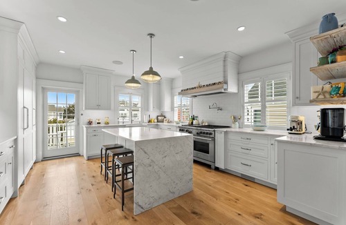 Avalon House | Stunning and luxury rental Prepare to relax and unwind