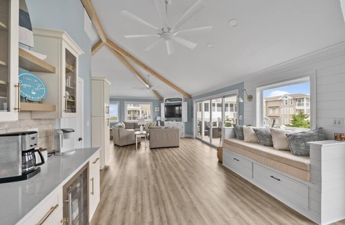 Dennisville Condo | Stunning Beach Views, Steps Away from the Beach