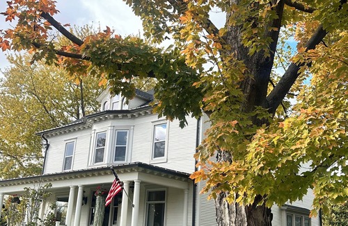 Chillicothe House | Stunning Historic remodel with modern amenities perfect for special gatherings!