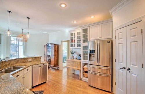 White Oak House | Stunning Lake Wateree Vacation Rental w/Dock