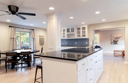 Norwood Cottage | Stunning Modern Lakehouse with Private Boat Dock in Norwood, North Carolina