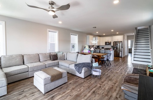 Seaside Heights House | Stunning NEW house! Family Pet Friendly, Bay Views, 3 min to Beach an Boardwalk!