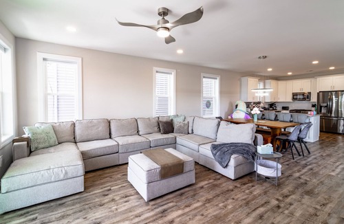 Seaside Heights House | Stunning NEW house! Family Pet Friendly, Bay Views, 3 min to Beach an Boardwalk!