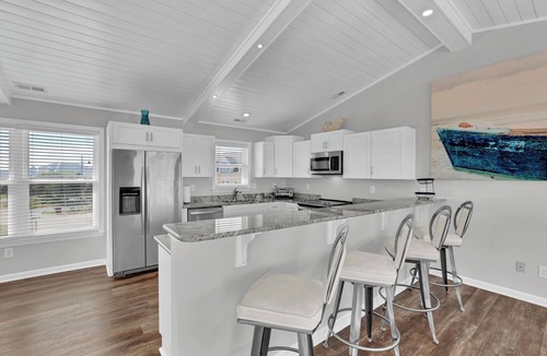 Surf City House | Stunning Sunset Water Views